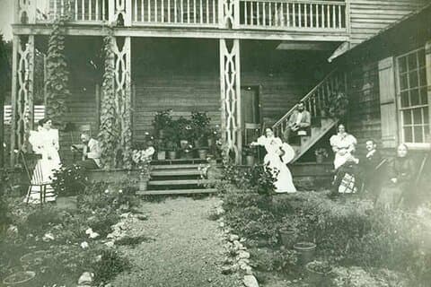 2-Hour Helen Haunts and History Walk Tour