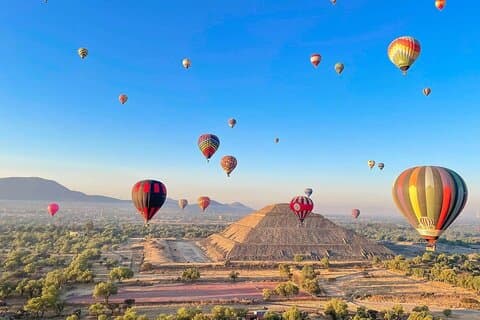 TEOTIHUACAN BALLOON RIDE (Privat transport og guidet tur)