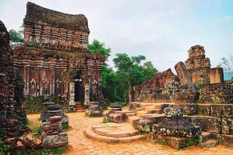 Heldags privat My Son Sanctuary och Hoi An City Tour
