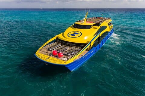 Ferry Ultramar, billet aller-retour régulier, Playa del Carmen-Cozumel