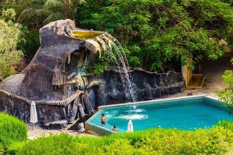 Thermal Experience to Ma'in Hot Springs Private Tour From Amman