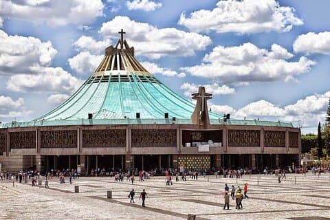 Ganztägige Tour durch Teotihuacan und die Basilika von Guadalupe in Mexiko