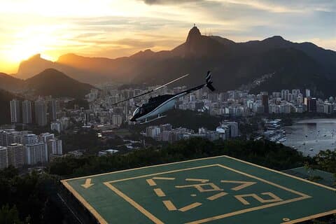 Naturskönt helikopterflyg i Rio