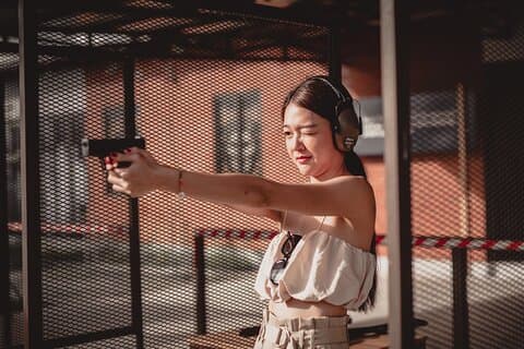 Experimente un juego privado de 3 armas en el distrito de Hua Hin