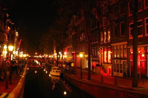 Rotlichtviertel Amsterdam Tour mit Audioguide