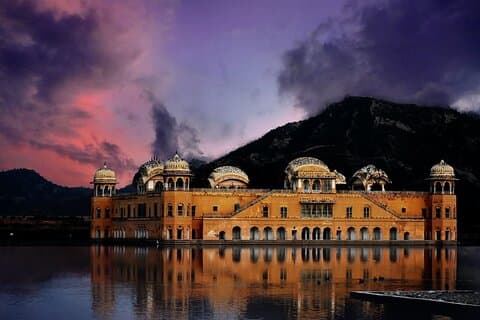 Private Guided Same Day Jaipur Tour From Delhi By Car