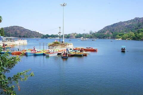 Heldags privat tur Mount abu Sightseeing med cab