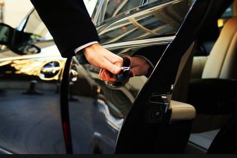 Comfortable & Reliable Amman Airport Round-Trip Private Transfer