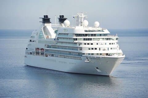 Private Full-Day Petra Tour from Aqaba Port with Round-Trip