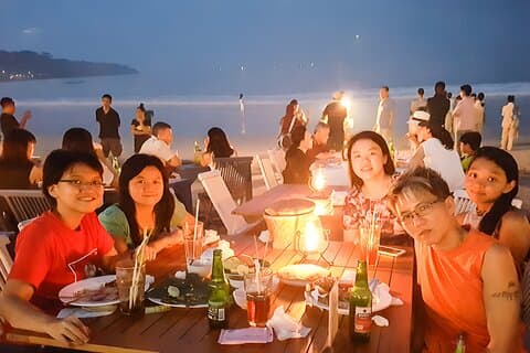 Tour al tramonto di Uluwatu: Kecak e danza del fuoco con cena Jimbaran