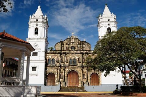 Excursão terrestre privada de dia inteiro no Panamá saindo do porto de cruzeiros Colón