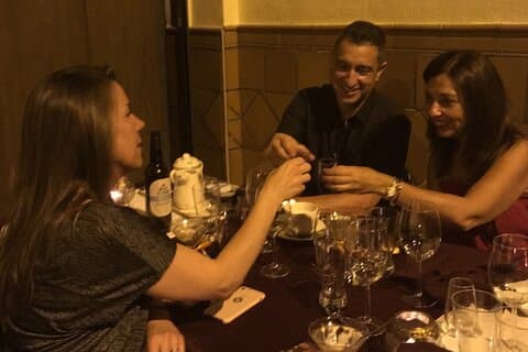 Jantar andaluz de frutos do mar e harmonização de vinhos