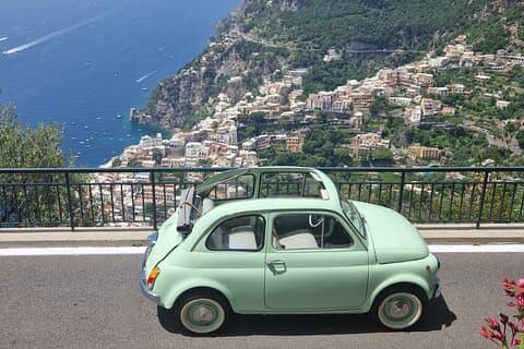 Privat og guidet fotograferingstur i Positano i en vintage Fiat 500