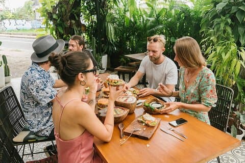 3 uur durende privéwandeling door Tsukiji, genietend van culinaire hoogstandjes