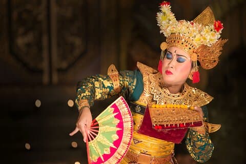 Excursão de meio dia em Bali: pacotes noturnos para Ubud