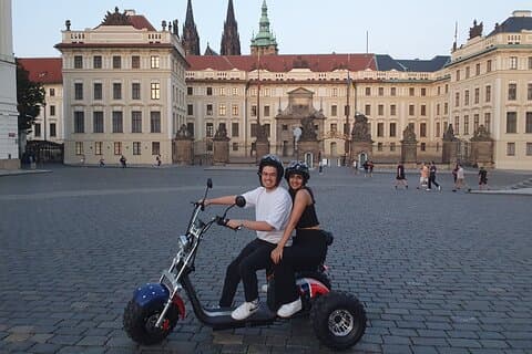 Electric Trike Tour i Prag - Bysightseeing og sjov ridning