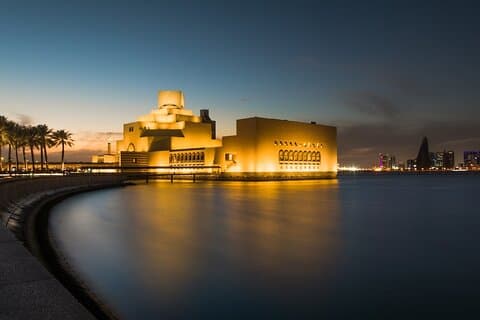8 Hours Doha City and West of Qatar Private Tour