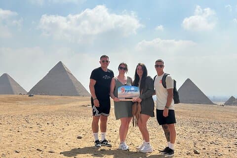 Full Day Tour at Pyramids of Giza, Museum, and Khan el-Khalili