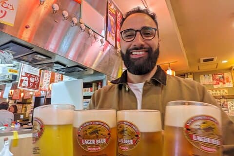 Tour di Back Street e mangia come gente del posto a Tokyo