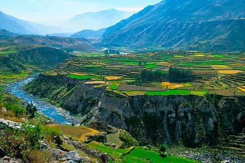 2 days and 1 night tour in the Colca Canyon