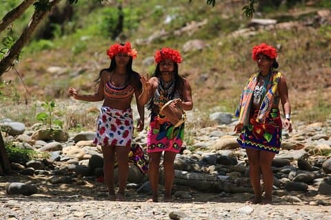 Visita la Comunidad Embera Purubiakiru Back to origin!