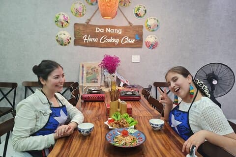 Lezione di cucina casalinga vegetariana Da Nang