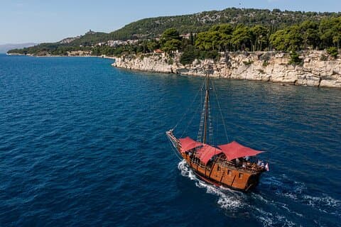 La nave dei pirati di Colombo "Santa Maria" - Tour panoramico e tramonto di Spalato