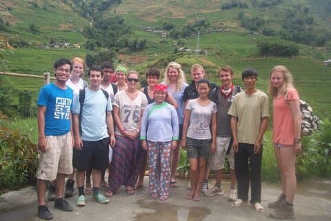 Da Hanoi: tour di Sapa di 2 giorni in famiglia con pernottamento in limousine van