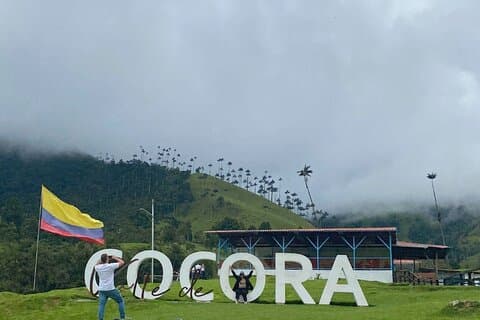 Tour Privado de 2 Dias no Salento Adventure e Cocora Valley