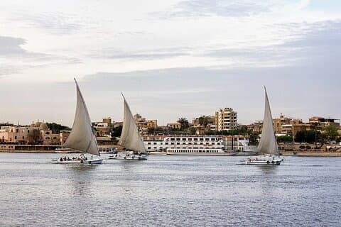 Privé Felucca-zeil op de Nijl in Aswan