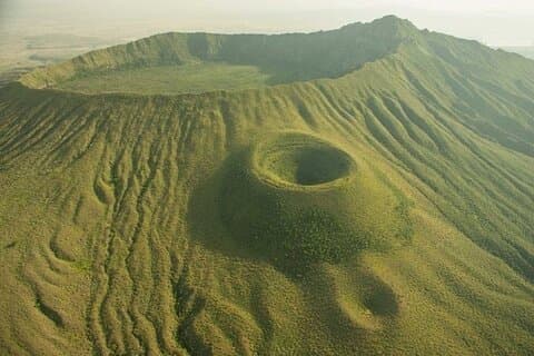 2 Tage 1 Nacht Safari zum Mount Longonot und Hell's Gate Park