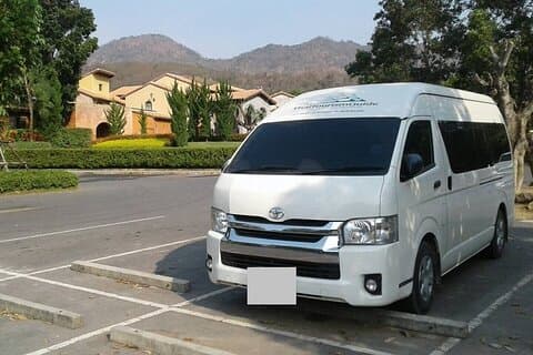 Private Transfer from George Town Port to Owen Roberts AirportGCM