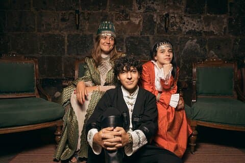 Servizio fotografico privato professionale in costume armeno
