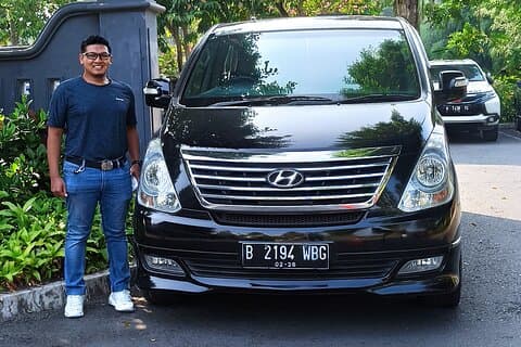 Yogyakarta Private Car with Driver – Flexible Full-Day Service