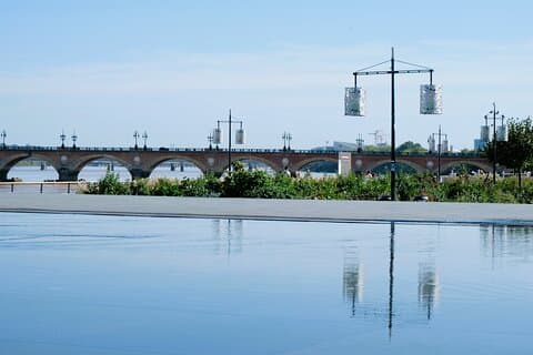 Tour Privado Bordeaux The Essentials com guia local