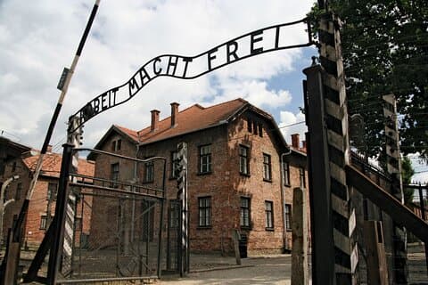 Auschwitz en Birkenau Privévervoer vanuit Krakau