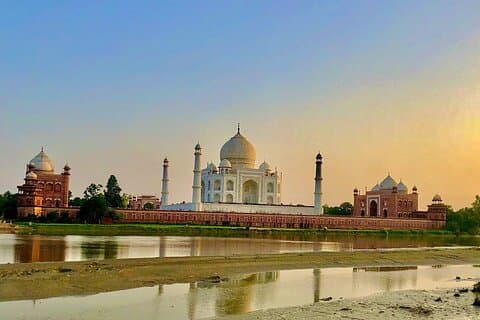 7 - Dag Premium Golden Triangle med Khajuraho og Spiritual Varanasi