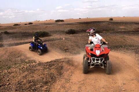 De Marrakech: 2 horas de quadriciclo no deserto de Agafay