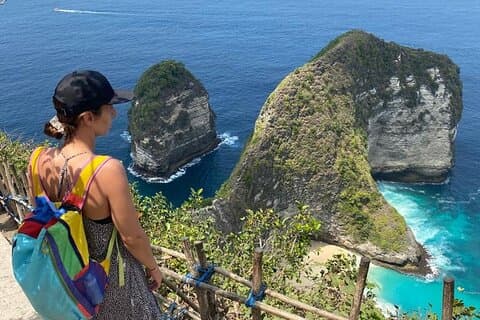 1 Day Penida Island And Uluwatu Temple Private Guided Tour