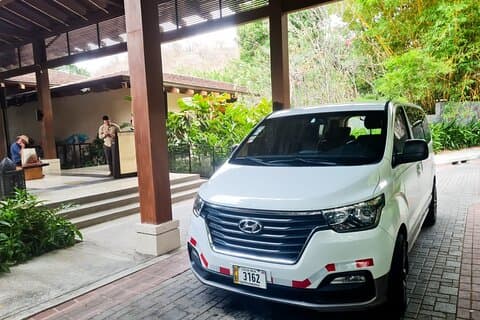 Privévervoer van de luchthaven van Liberia naar het Westin Resort