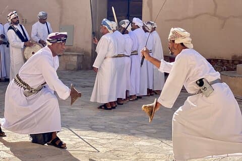 Erleben Sie historische Fortgeschrittener Nizwa-Jabal Akhdar Mountain-Omani - 4WD