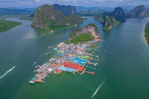 Phi Phi en Jamebond-eilanden Snorkelen, kanotocht vanuit Phuket