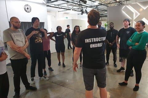 Clase de autodefensa en Koh Samui