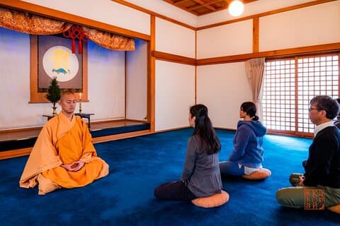 7 Hours Tour Enjoyment Light Plan in Koyasan