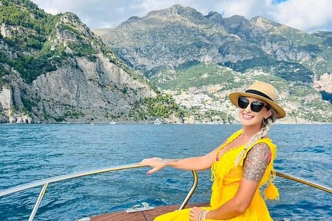 Privérondvaart langs de kust van Amalfi vanuit Sorrento
