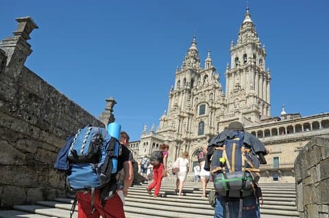 Privat transfer mellan Porto och Santiago de Compostela