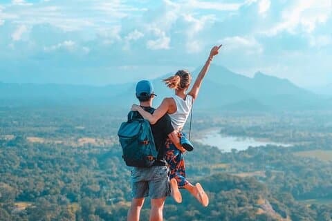 Kandy naar Anuradhapura Shuttle & Dambulla Sightseeingtour