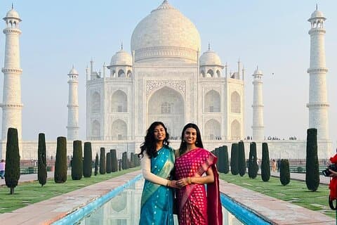 De Delhi : Excursion privée d'une journée au Taj Mahal et à Agra en voiture