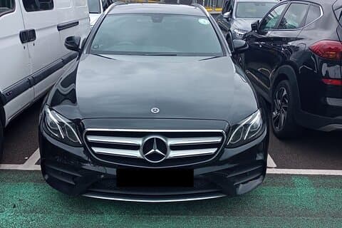 One Way Taxi Transfer - London to Portsmouth Seaport
