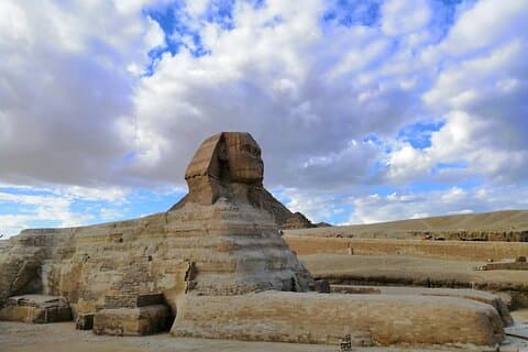 Privater Tagesausflug zu den Pyramiden von Gizeh, Memphis und Sakkara